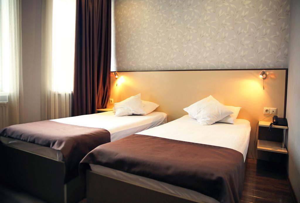 Rondo Hotel ティビリシ 部屋 写真